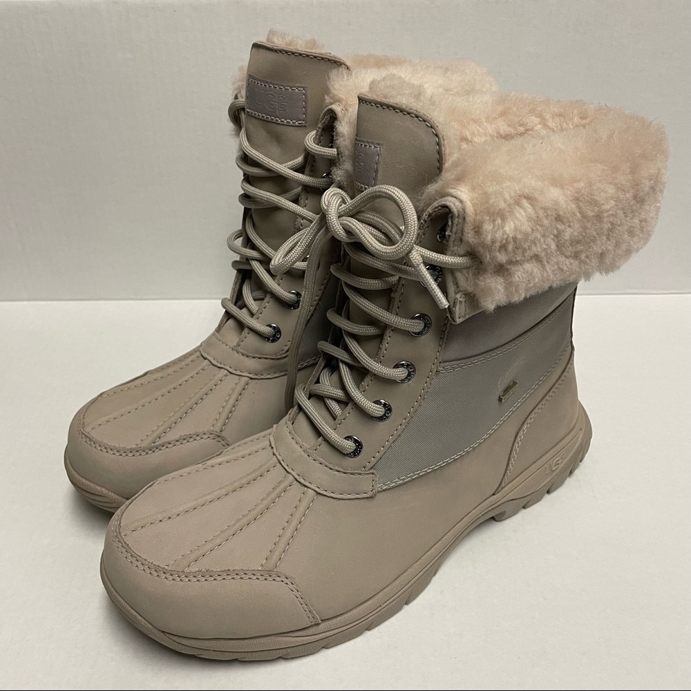 UGG Butte Mono Waterproof Leather Boots Men’s Size 8 Putty
